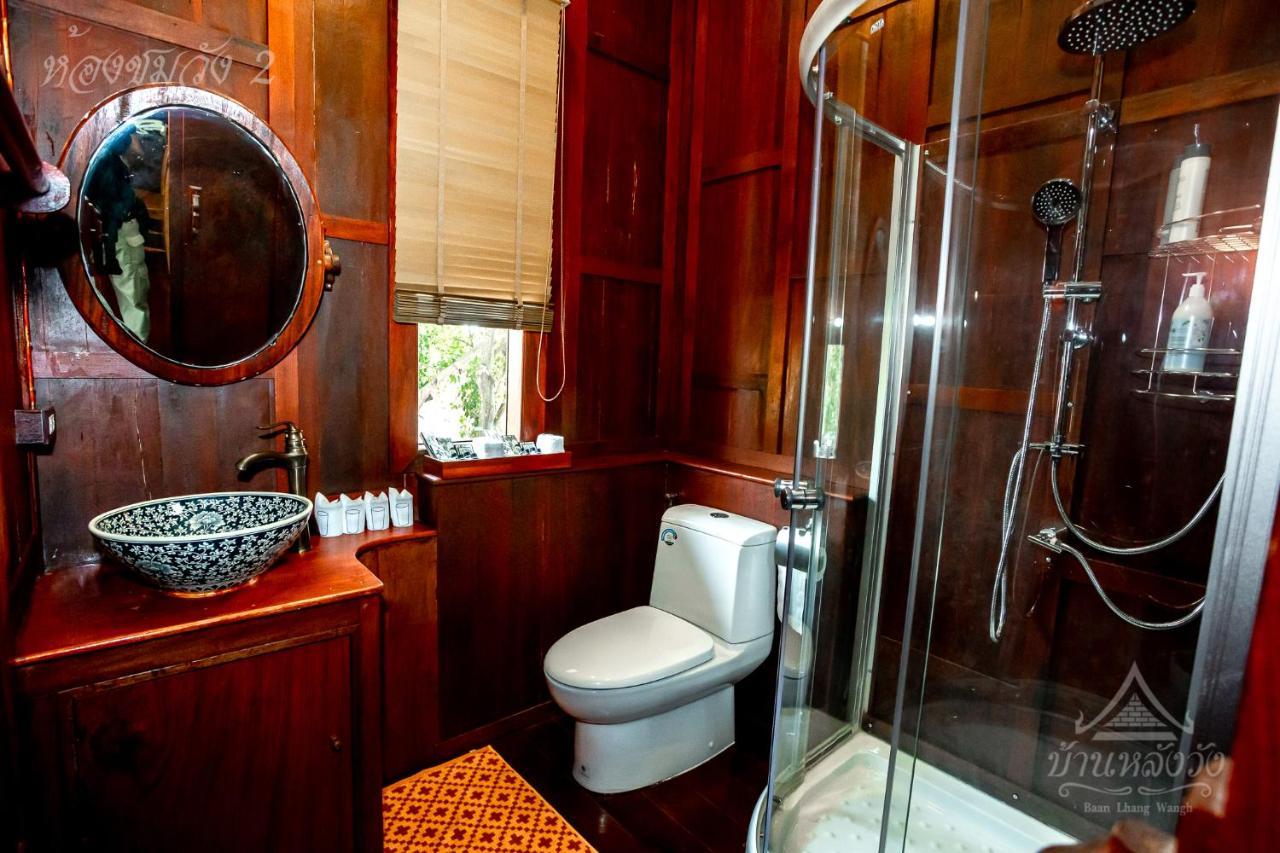 Baan Lhang Wangh บ้านหลังวัง Phitsanulok Exterior foto
