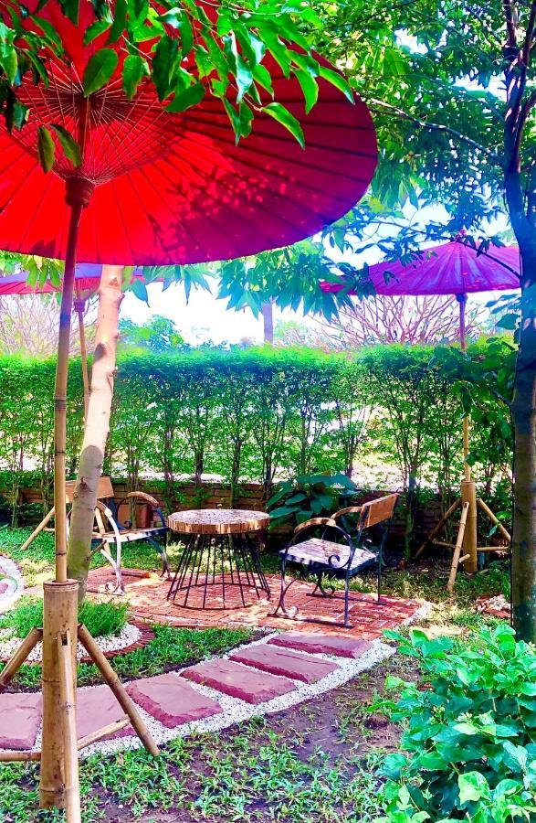 Baan Lhang Wangh บ้านหลังวัง Phitsanulok Exterior foto
